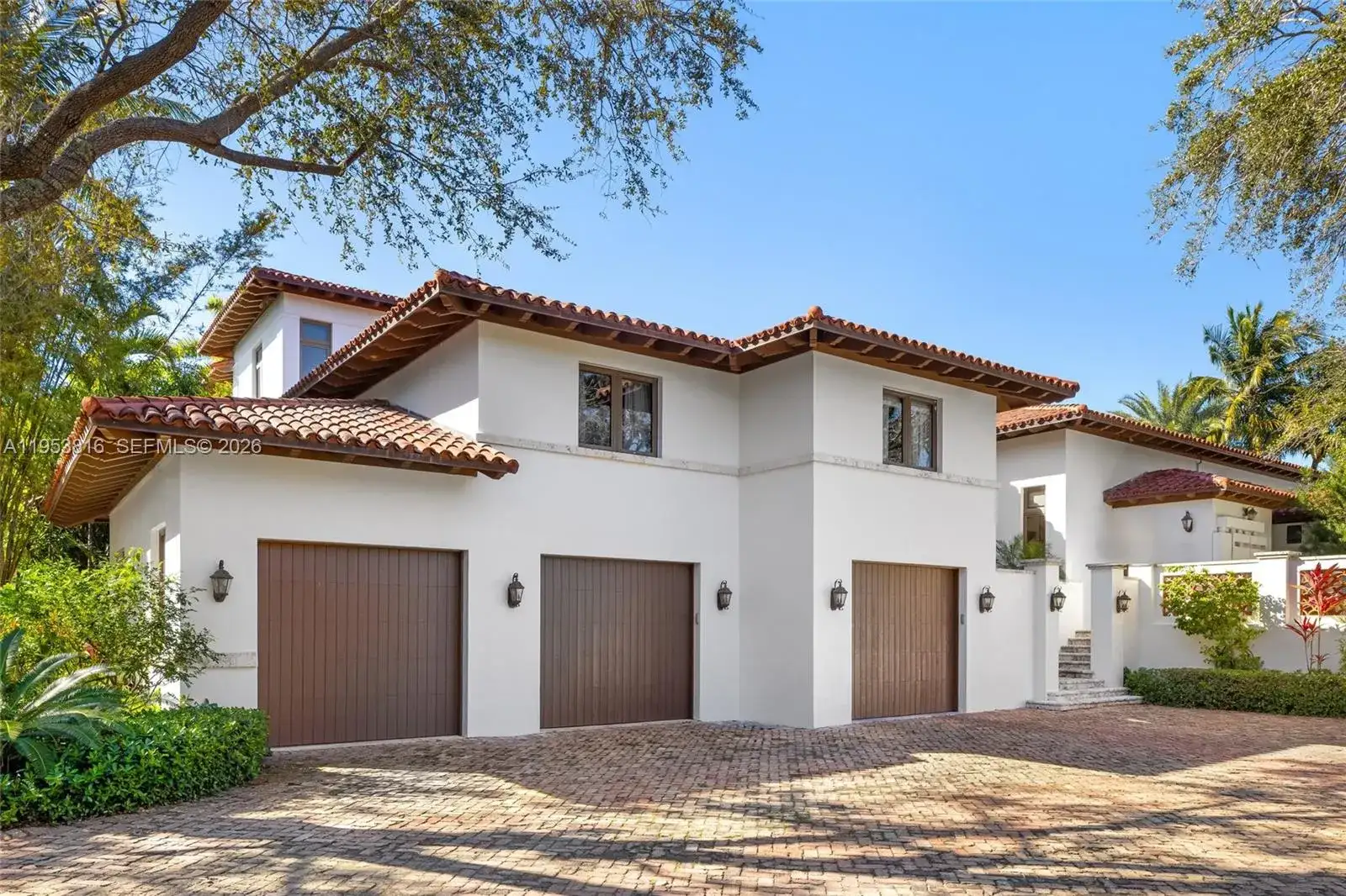221 Casuarina Concourse, Coral Gables FL 33143 photo 5