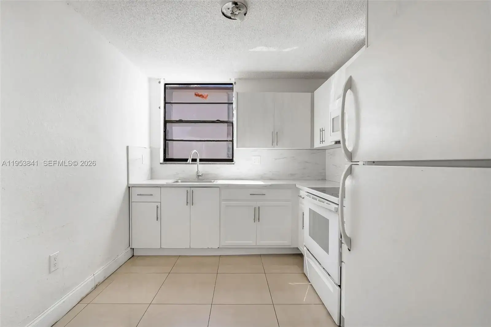 1798 NW 55th Ave # 202, Lauderhill FL 33313 photo 2