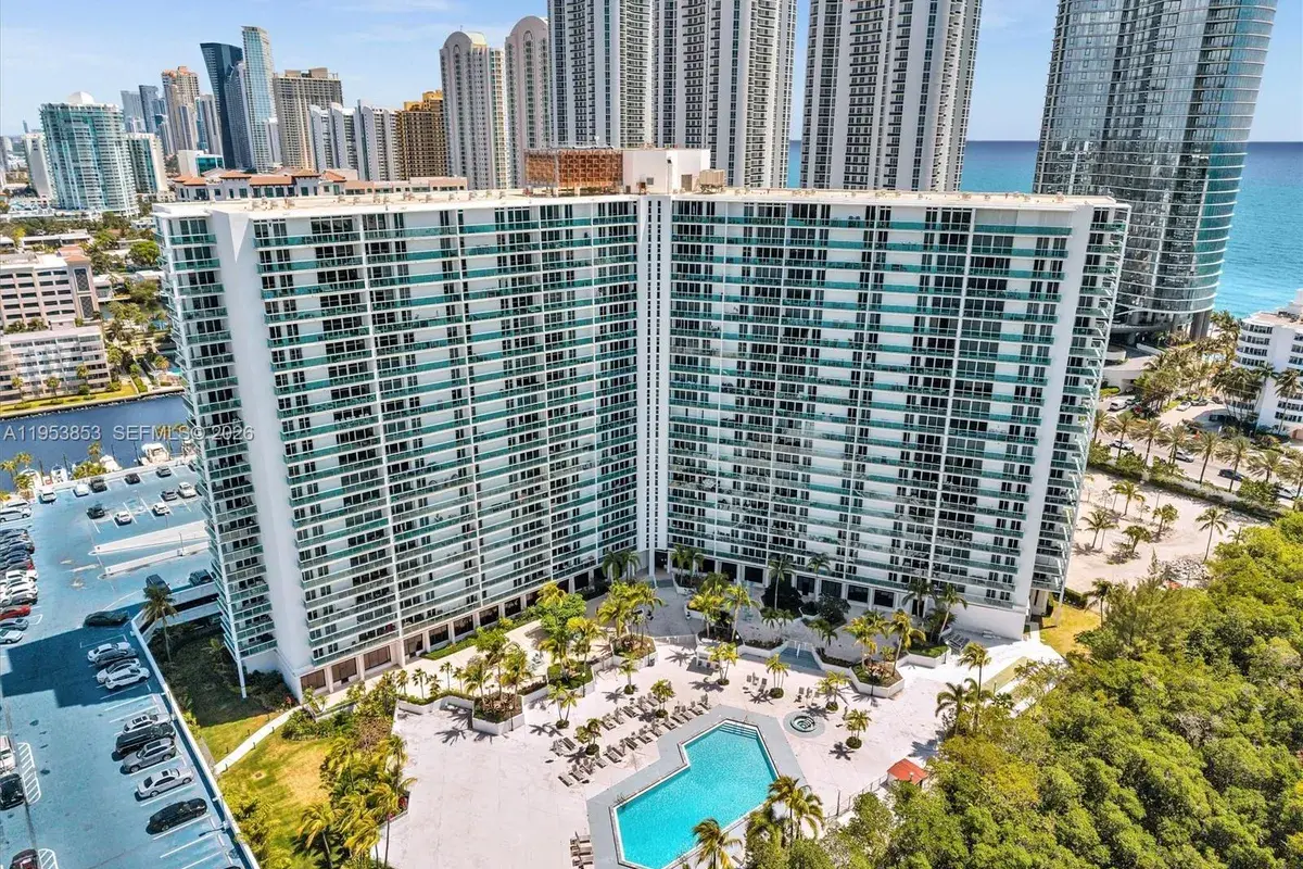 100 Bayview Dr # 223, Sunny Isles Beach FL 33160