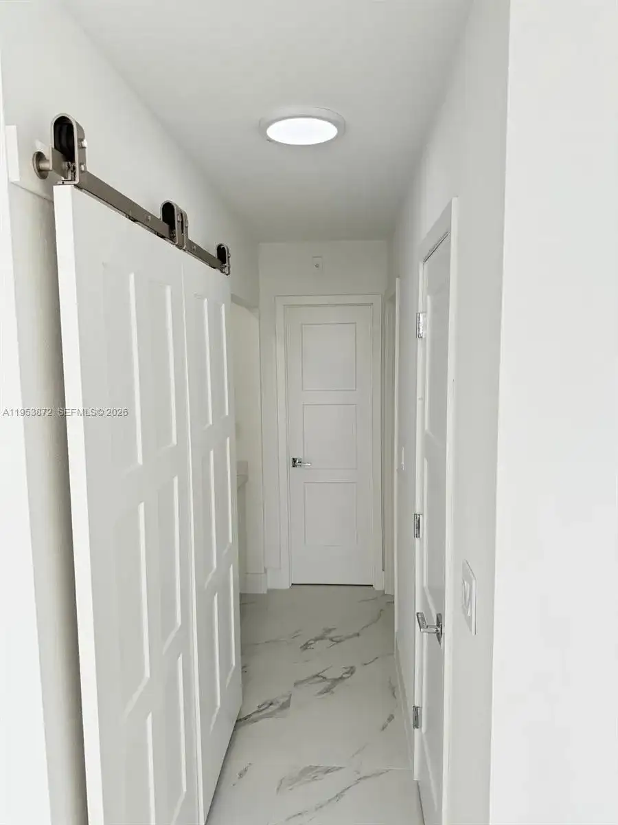 16850 S Glades Dr # 4J, North Miami Beach FL 33162 photo 2