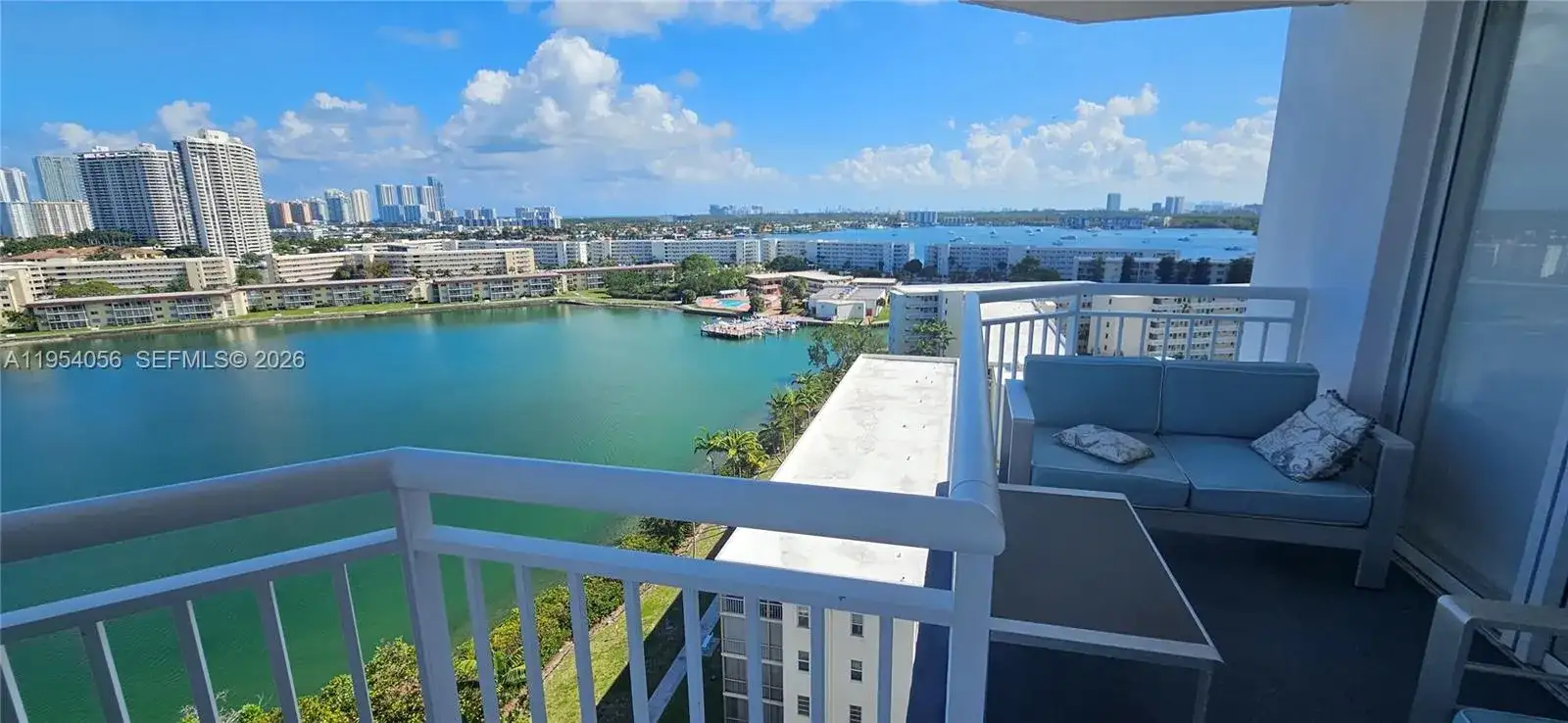 18041 Biscayne Blvd # 1405, Aventura FL 33160 photo 3