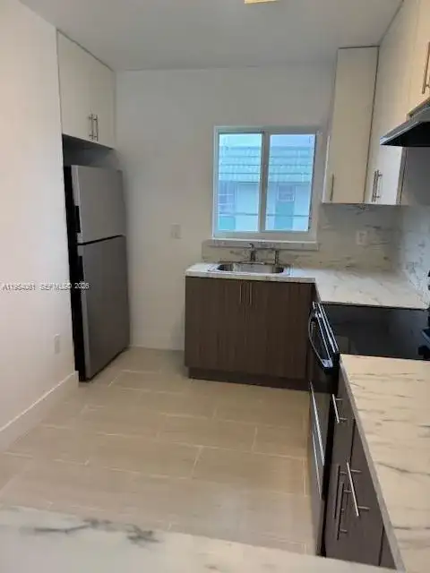 800 NW 44th Ave # 4, Miami FL 33126 photo 5