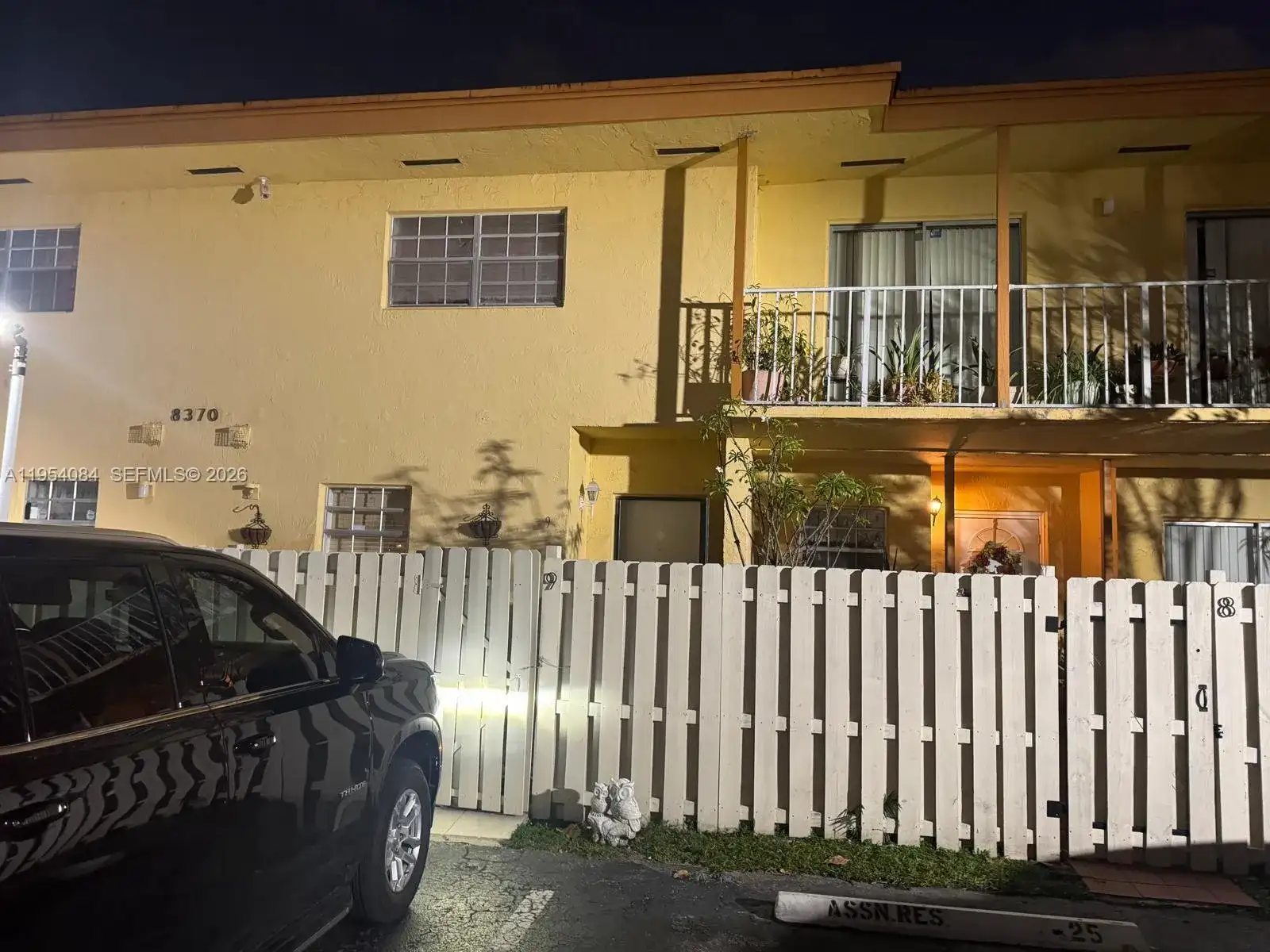 8370 SW 154th Ave # 9, Miami FL 33193 photo 2