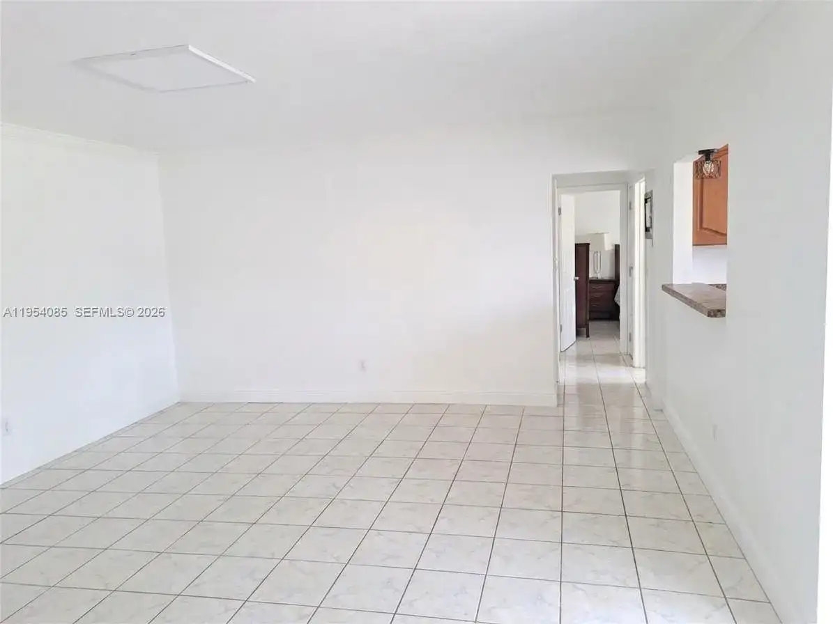 11930 NE 19th Dr # 2, North Miami FL 33181 photo 4