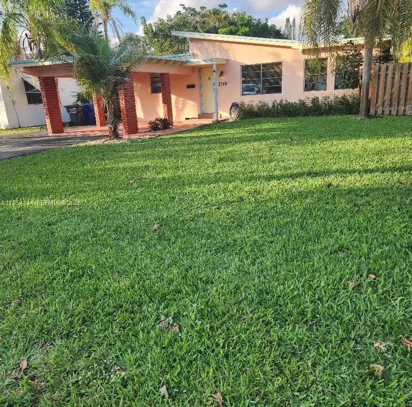 2719 Taylor St # 2719, Hollywood FL 33020