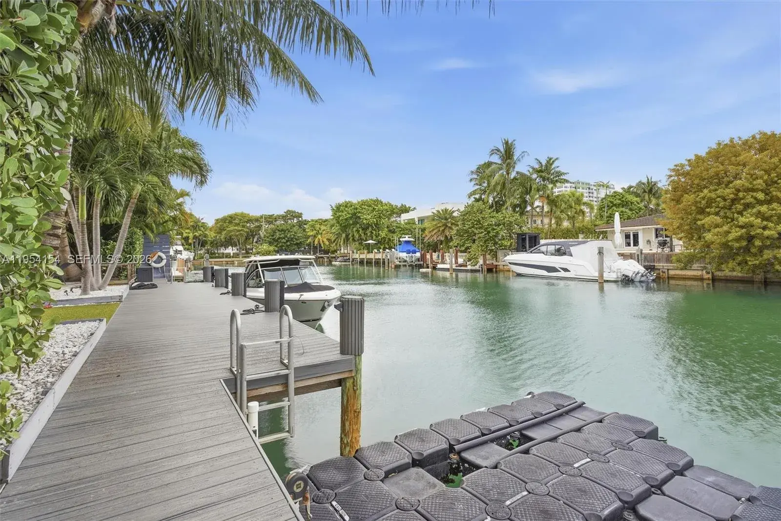 1895 NE 118th Rd, North Miami FL 33181