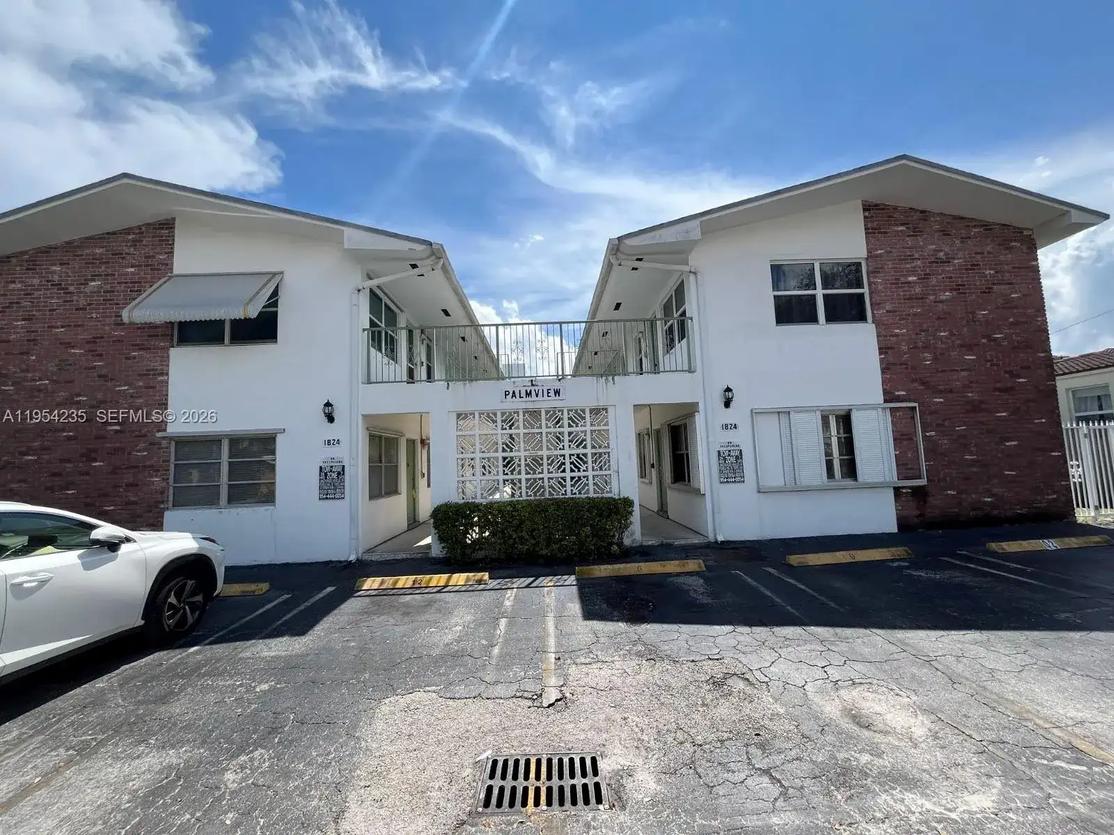 1824 Monroe St # 1, Hollywood FL 33020 photo 2