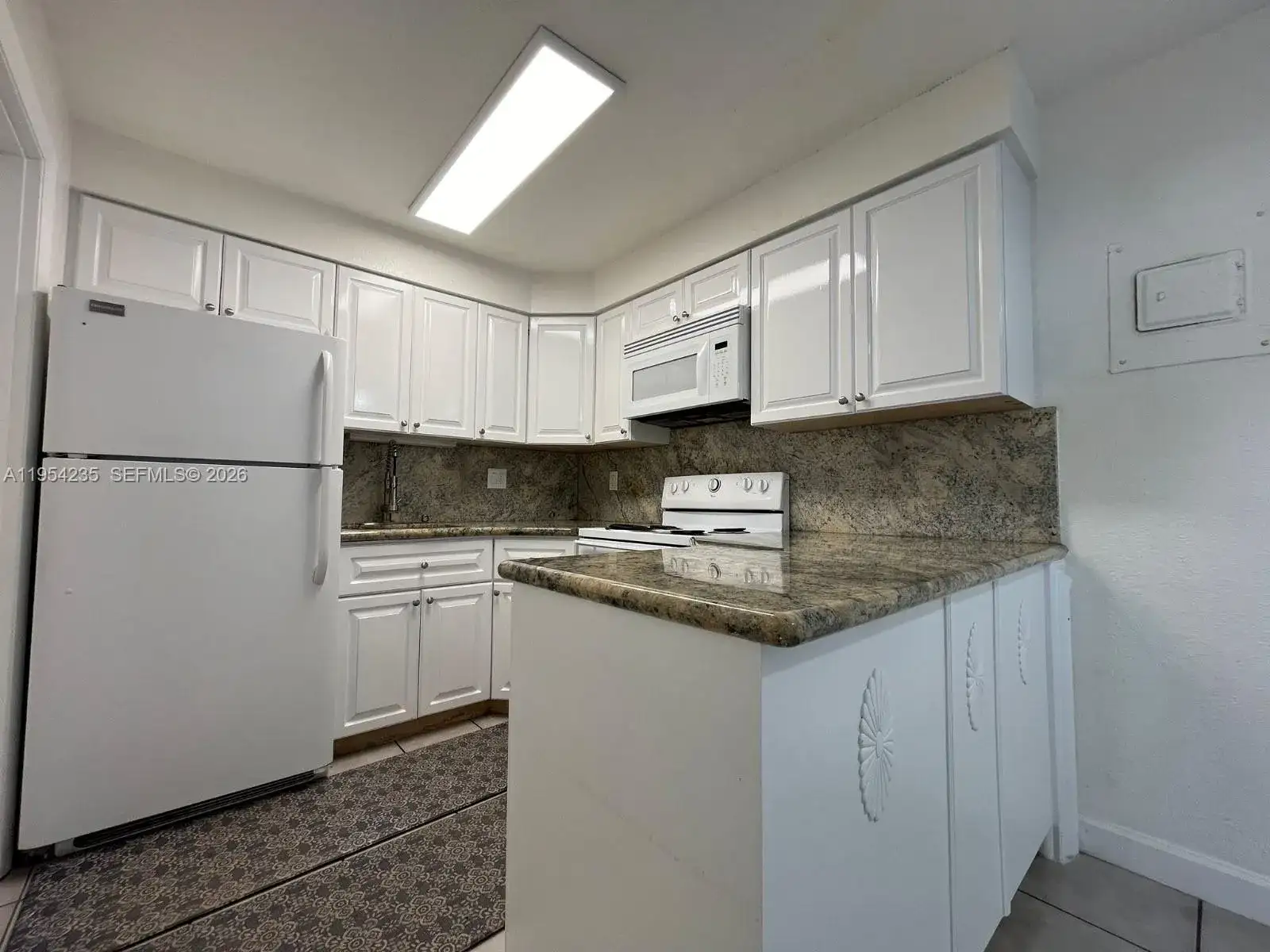 1824 Monroe St # 1, Hollywood FL 33020 photo 4