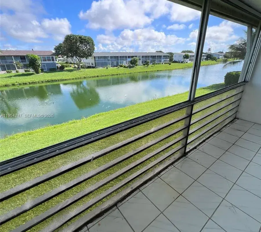 89 Berkshire D # 89, West Palm Beach FL 33417