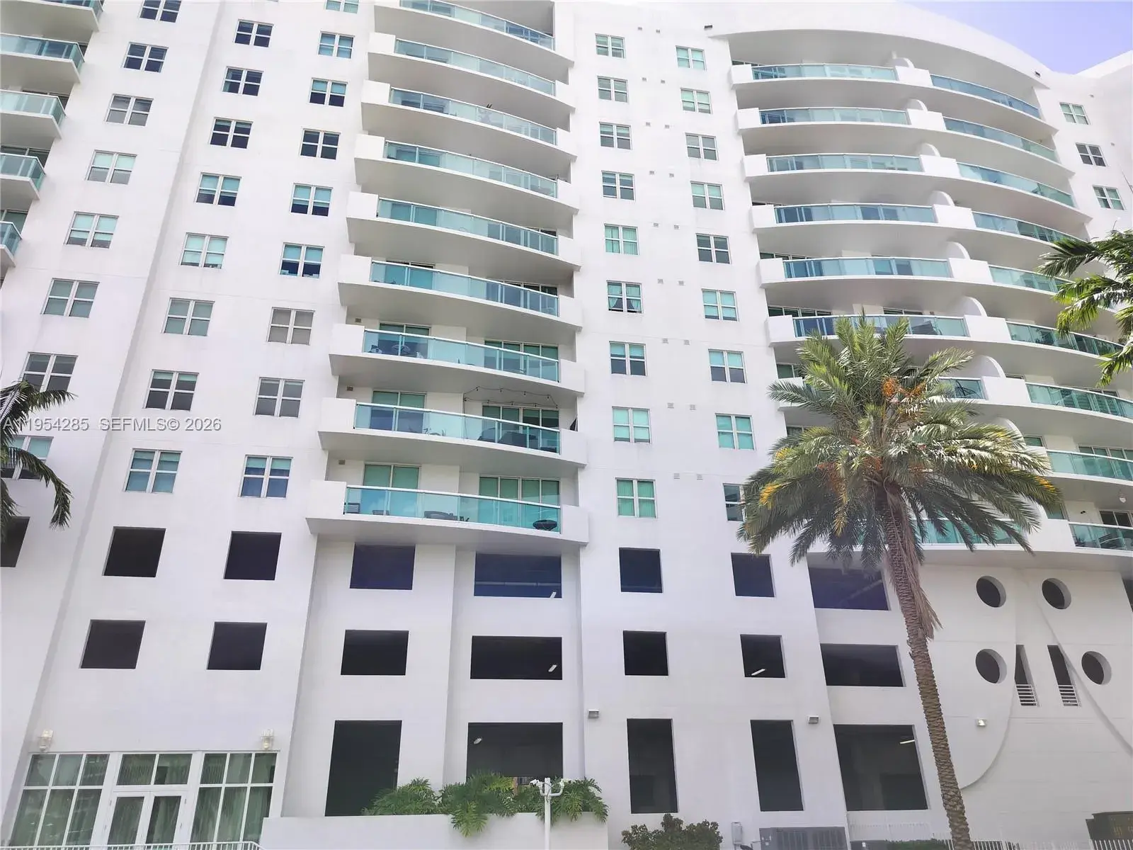 7910 Harbor Island Dr # 802, North Bay Village FL 33141