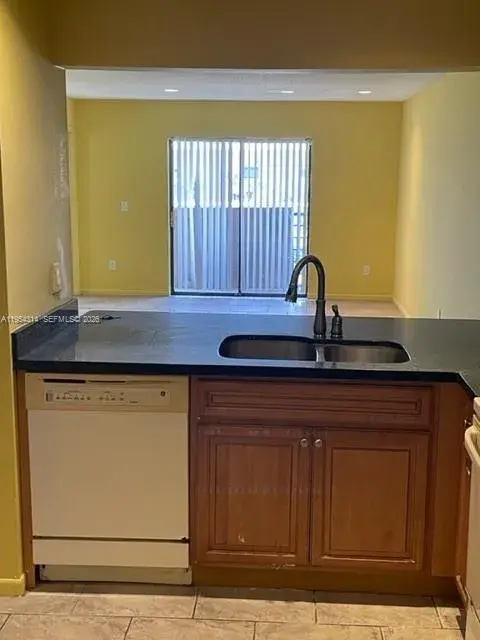 20815 NE 8th Ct # 20, Miami FL 33179