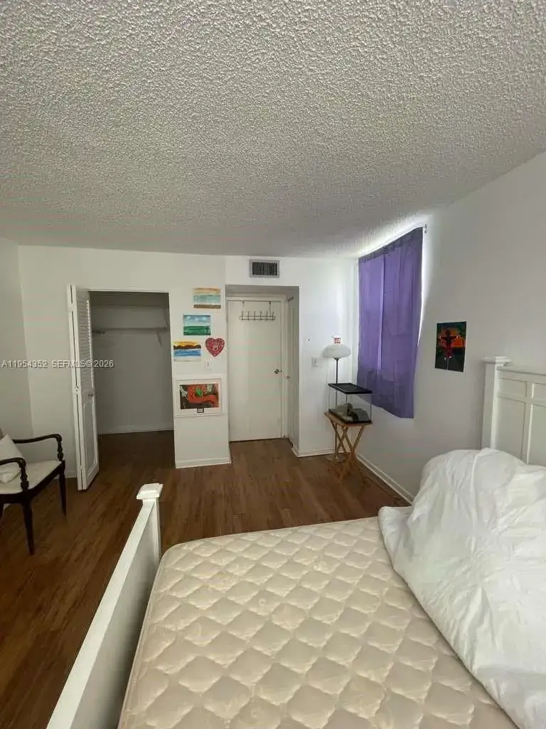 2860 Somerset Dr # 405K, Lauderdale Lakes FL 33311