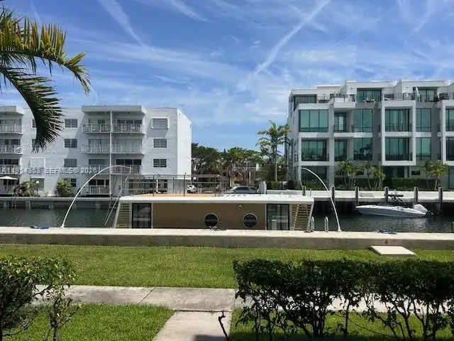 3923 NE 166th St # 108, North Miami Beach FL 33160 photo 5