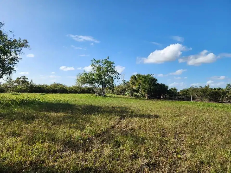 18717 NW 258 st, Okeechobee FL 34972 photo 4