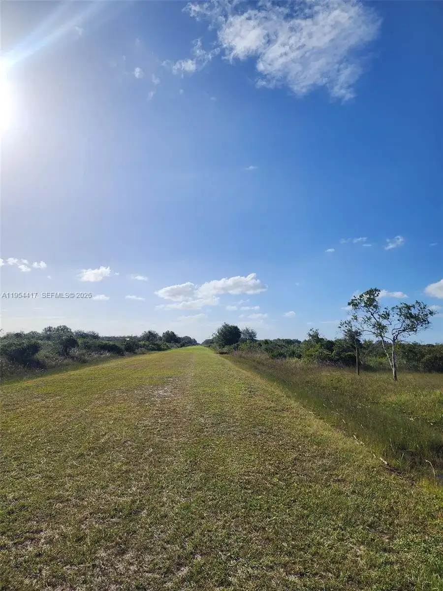 18717 NW 258 st, Okeechobee FL 34972 photo 5