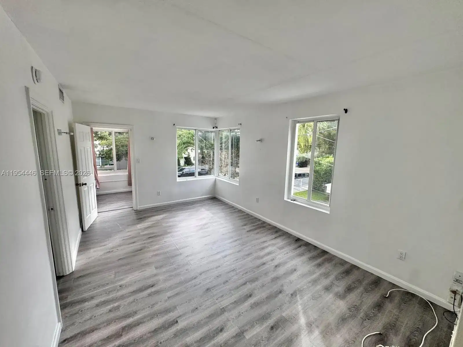 555 NE 70th St, Miami FL 33138 photo 5
