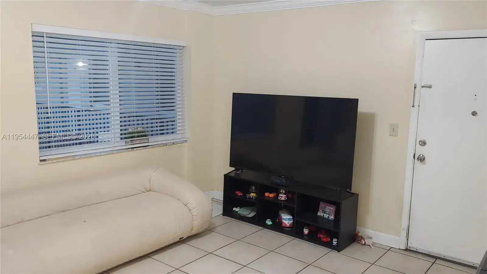 900 SW 84th Ave # 301E, Miami FL 33144 photo 3