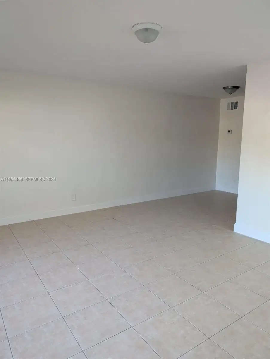 1118-1120 NW 2nd Ave, Fort Lauderdale FL 33311 photo 4