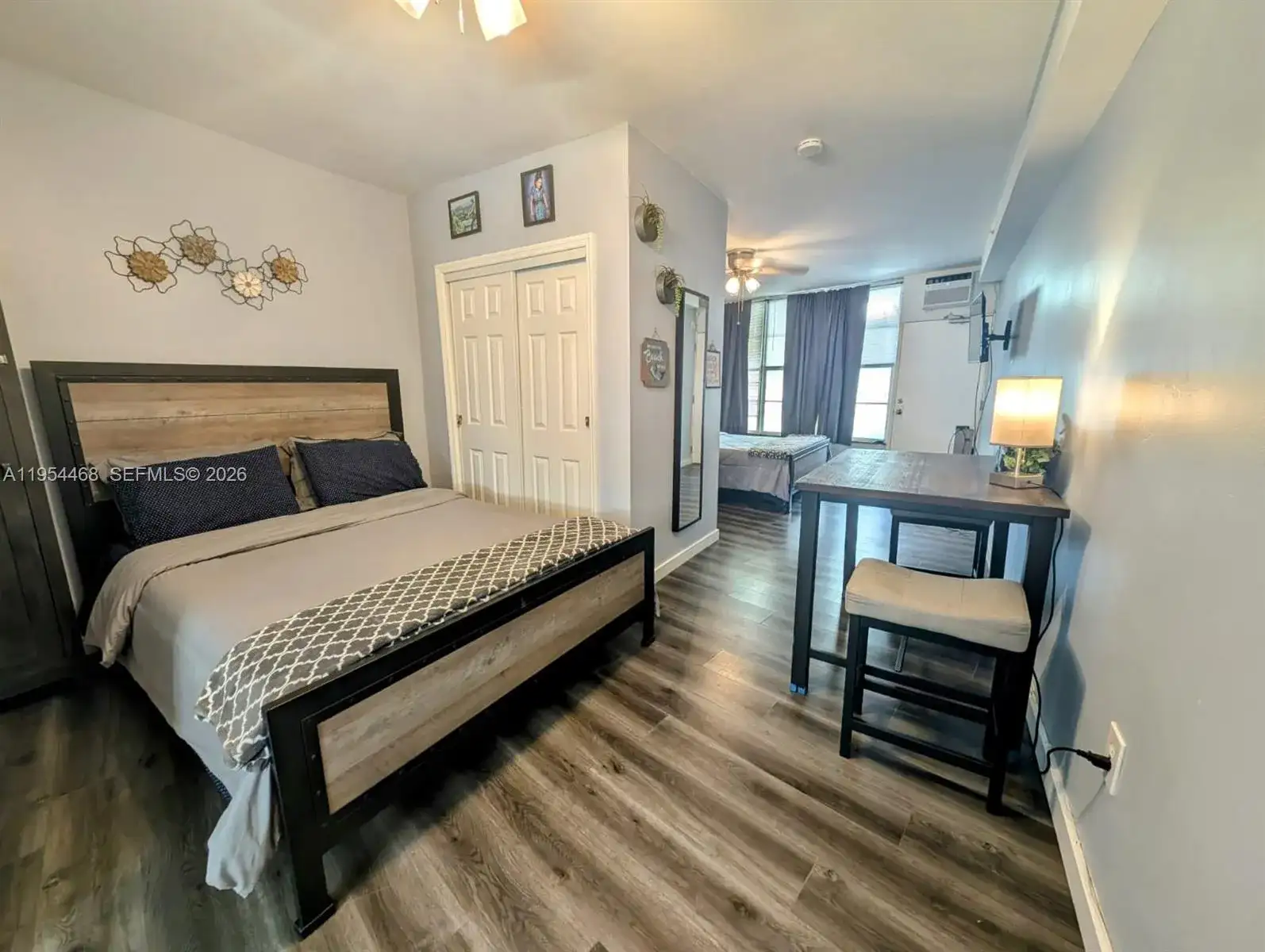 1446 Ocean Dr # 44, Miami Beach FL 33139 photo 3