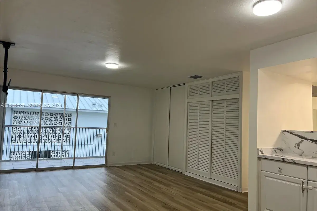 195 Sunrise Dr # 6, Key Biscayne FL 33149