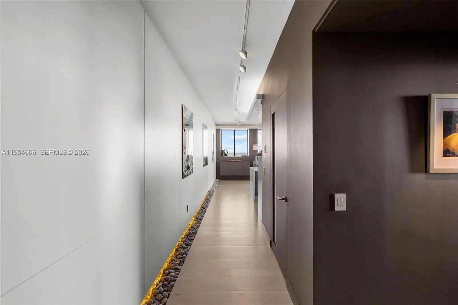 5875 Collins Ave # 7, Miami Beach FL 33140 photo 2