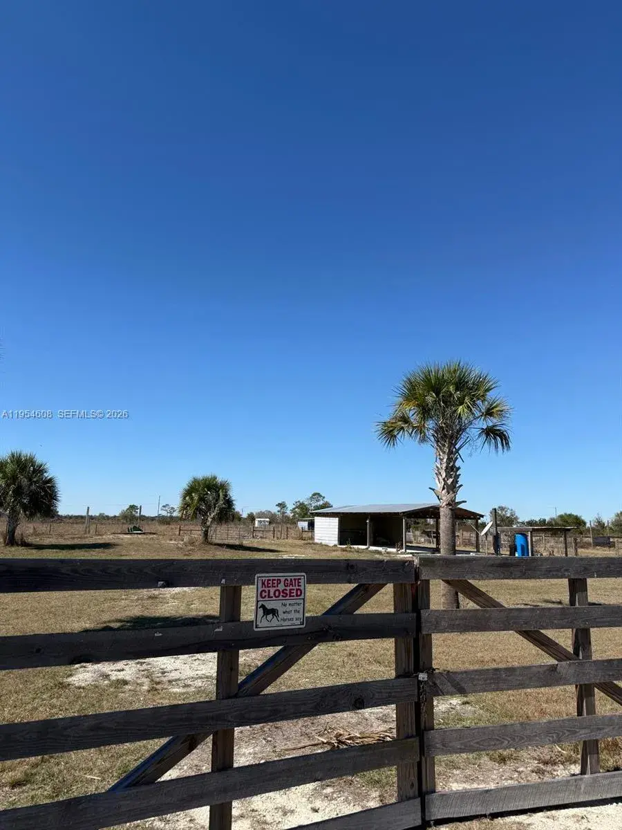 286 LOTT GRADE, Other City - Not In The State Of Florida FL 33960