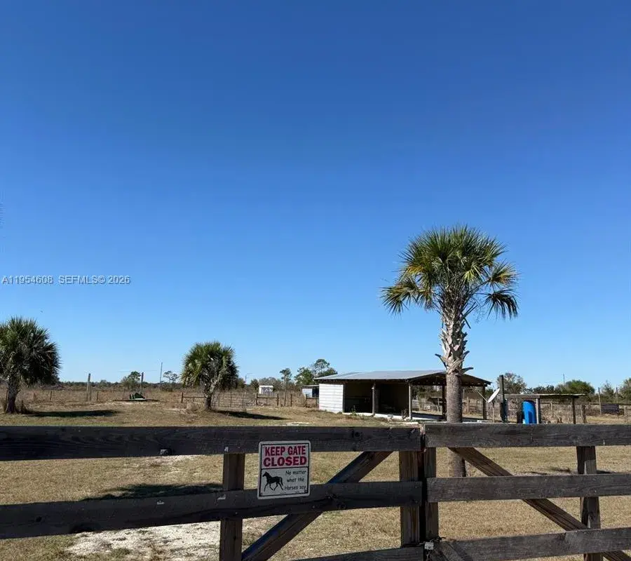 286 LOTT GRADE, Other City - Not In The State Of Florida FL 33960