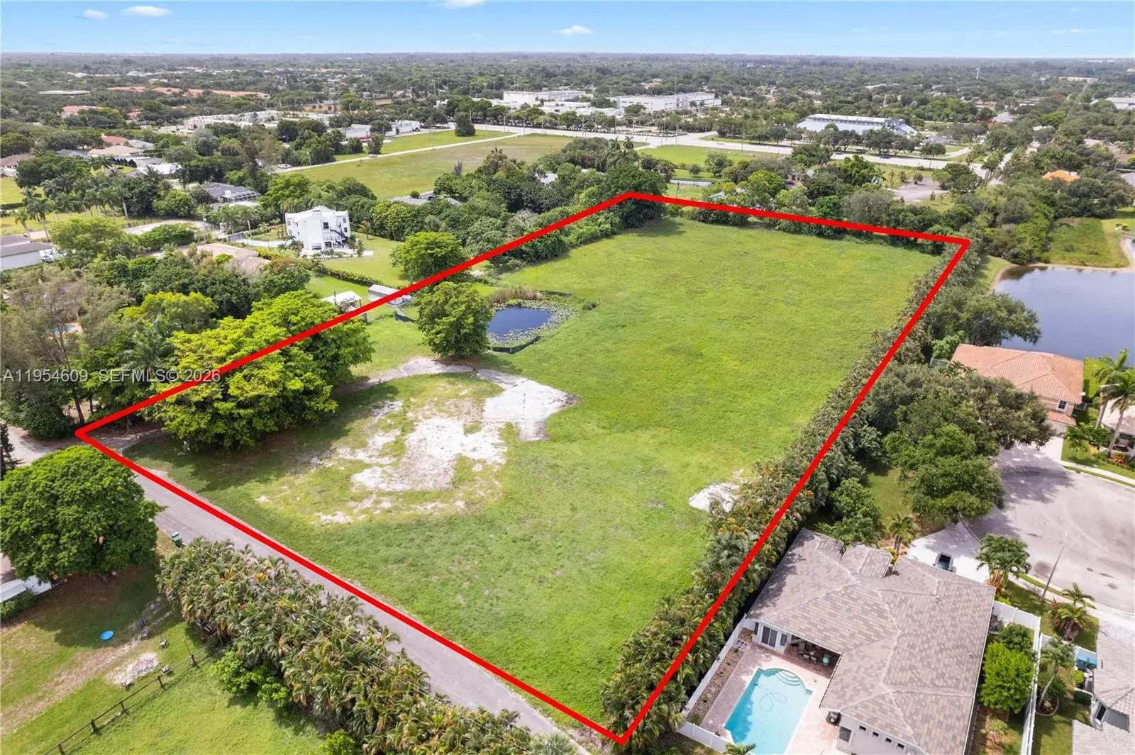 3800 NW 91st Ave, Cooper City FL 33024