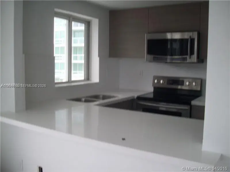 1402 Brickell Bay Dr # 1103, Miami FL 33131