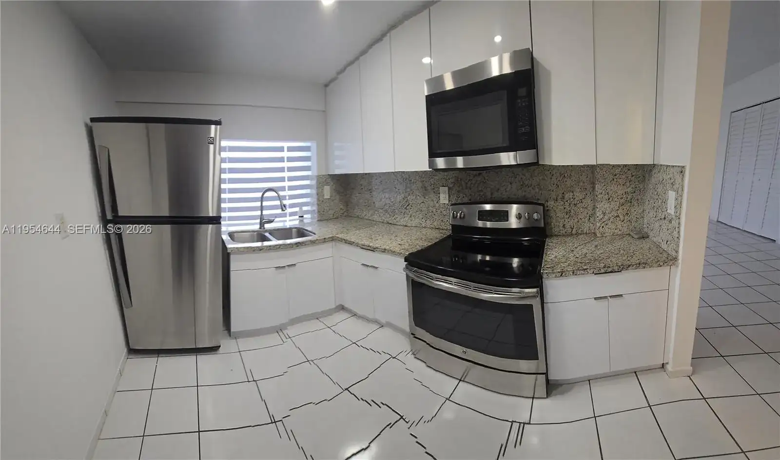 9431 SW 4th St # 201, Miami FL 33174 photo 3