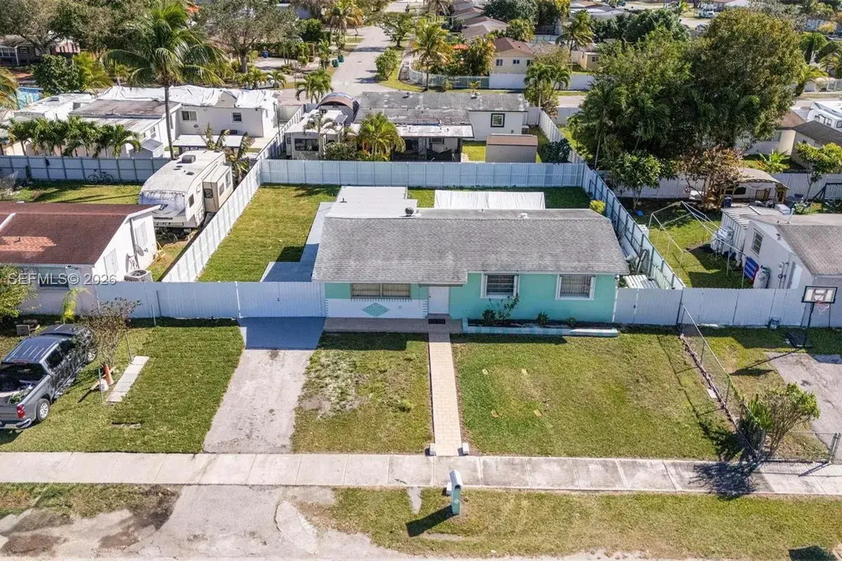 30345 SW 158th Ct, Homestead FL 33033