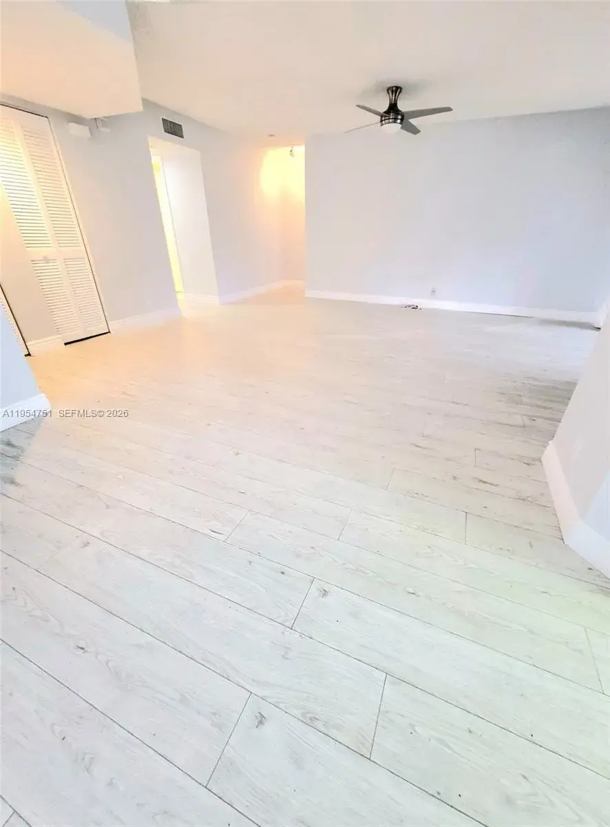 17286 Boca Club Blvd # 2108, Boca Raton FL 33487