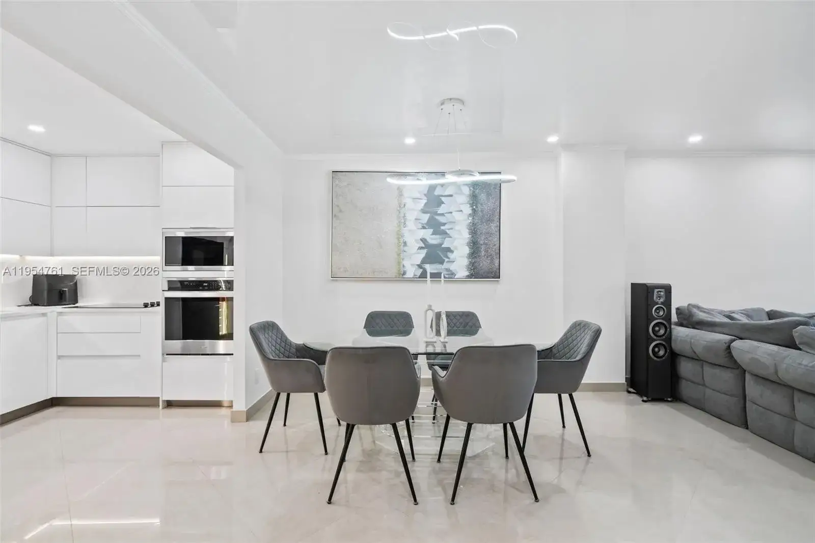 19390 Collins Ave # 209, Sunny Isles Beach FL 33160
