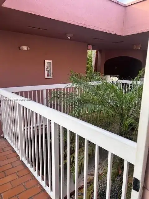 2310 W 74th St # 203, Hialeah FL 33016 photo 3