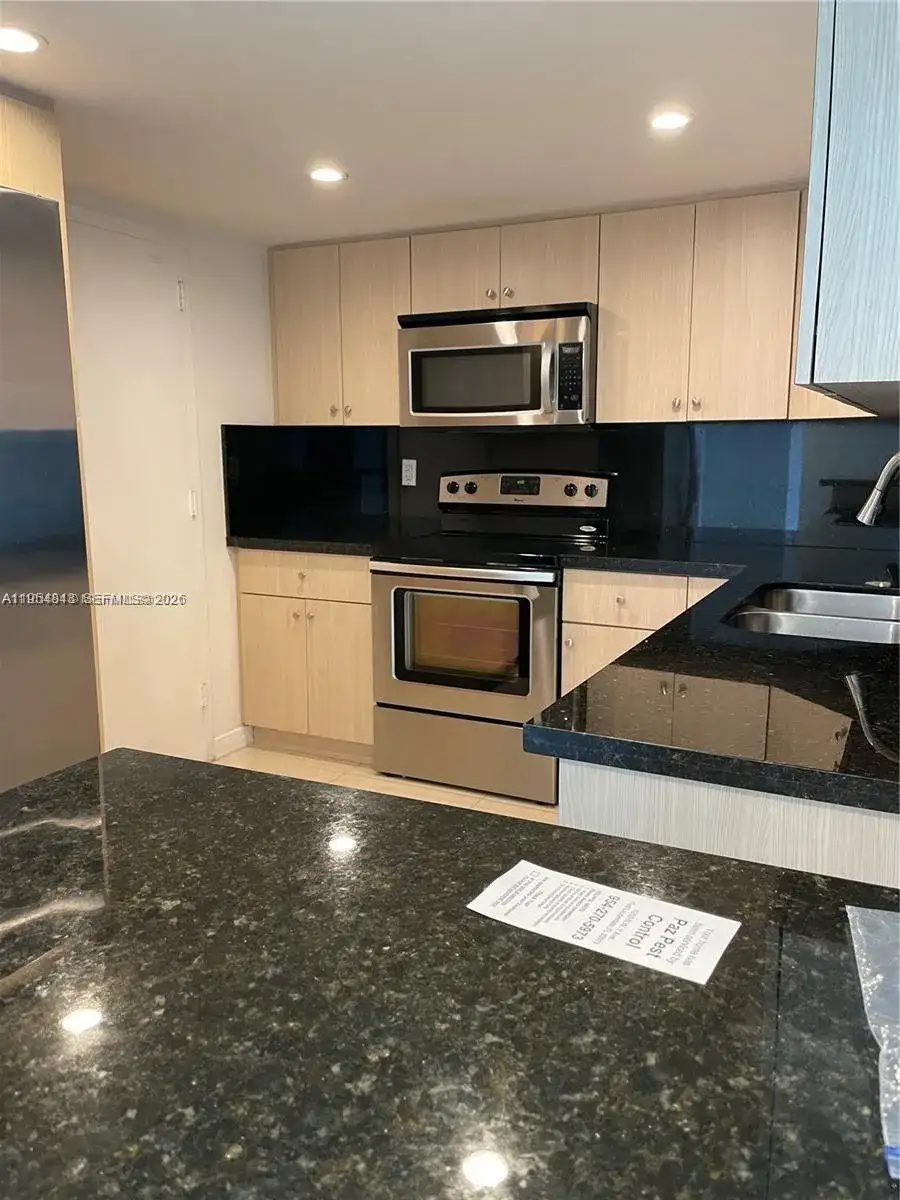 13155 Ixora Ct # 901, North Miami FL 33181 photo 4