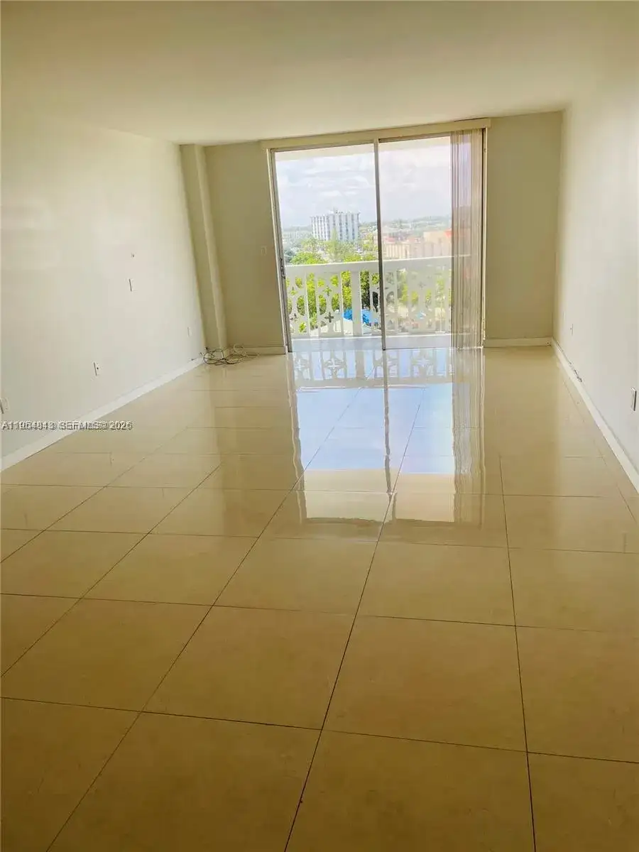 13155 Ixora Ct # 901, North Miami FL 33181 photo 5