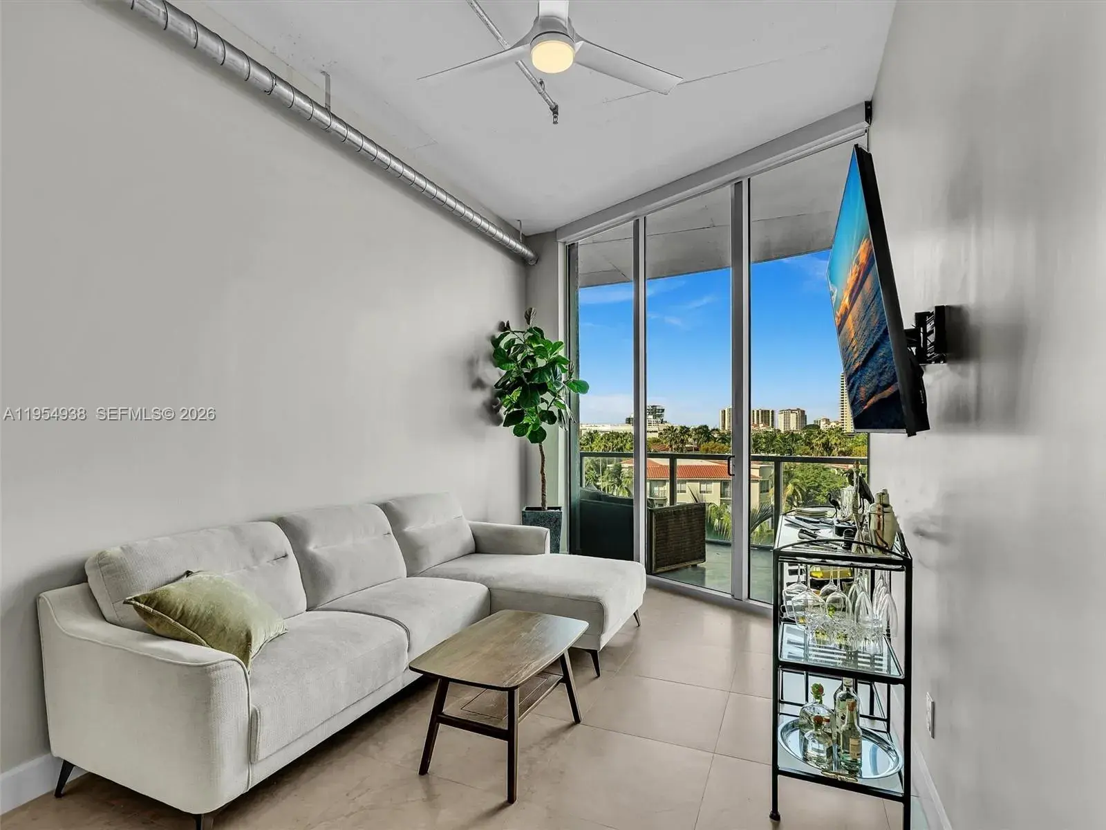3029 NE 188th St # 503, Aventura FL 33180