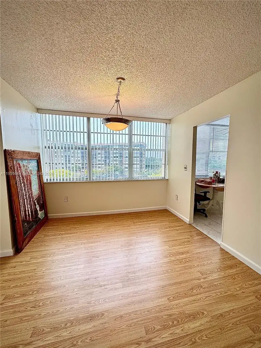1100 Saint Charles Pl # 411, Pembroke Pines FL 33026 photo 3