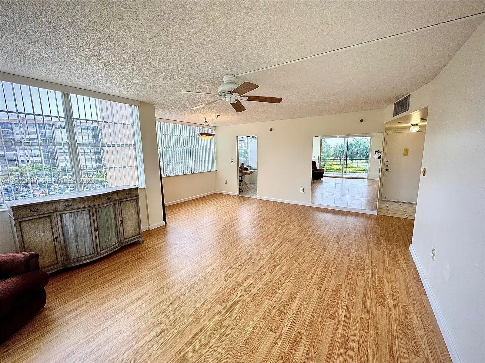 1100 Saint Charles Pl # 411, Pembroke Pines FL 33026 photo 5