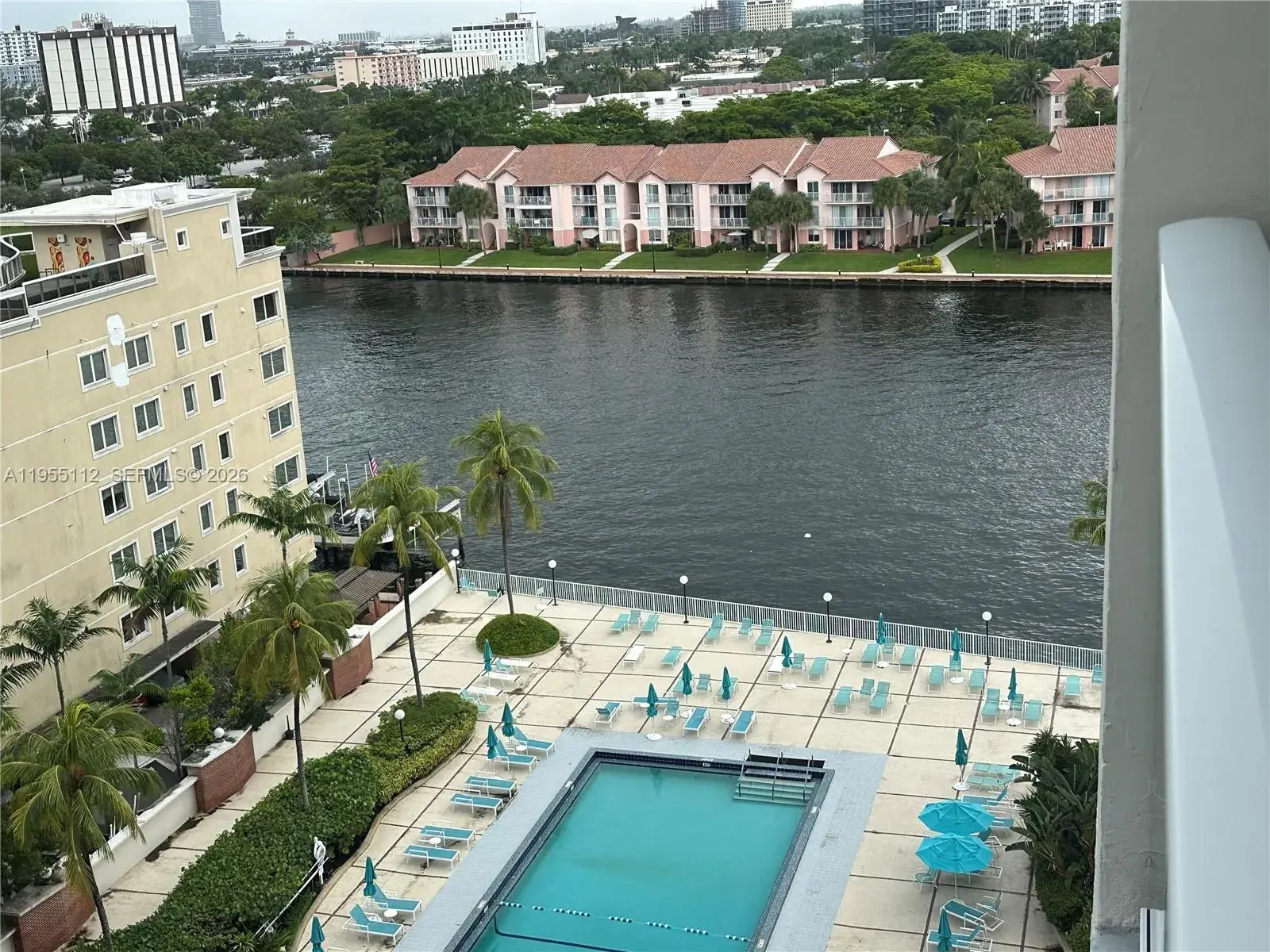 2 bedroom 2 bath Residential for sale at 3800 S Ocean Dr, Hollywood FL 33019