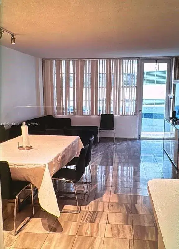3725 S Ocean Dr # 715, Hollywood FL 33019