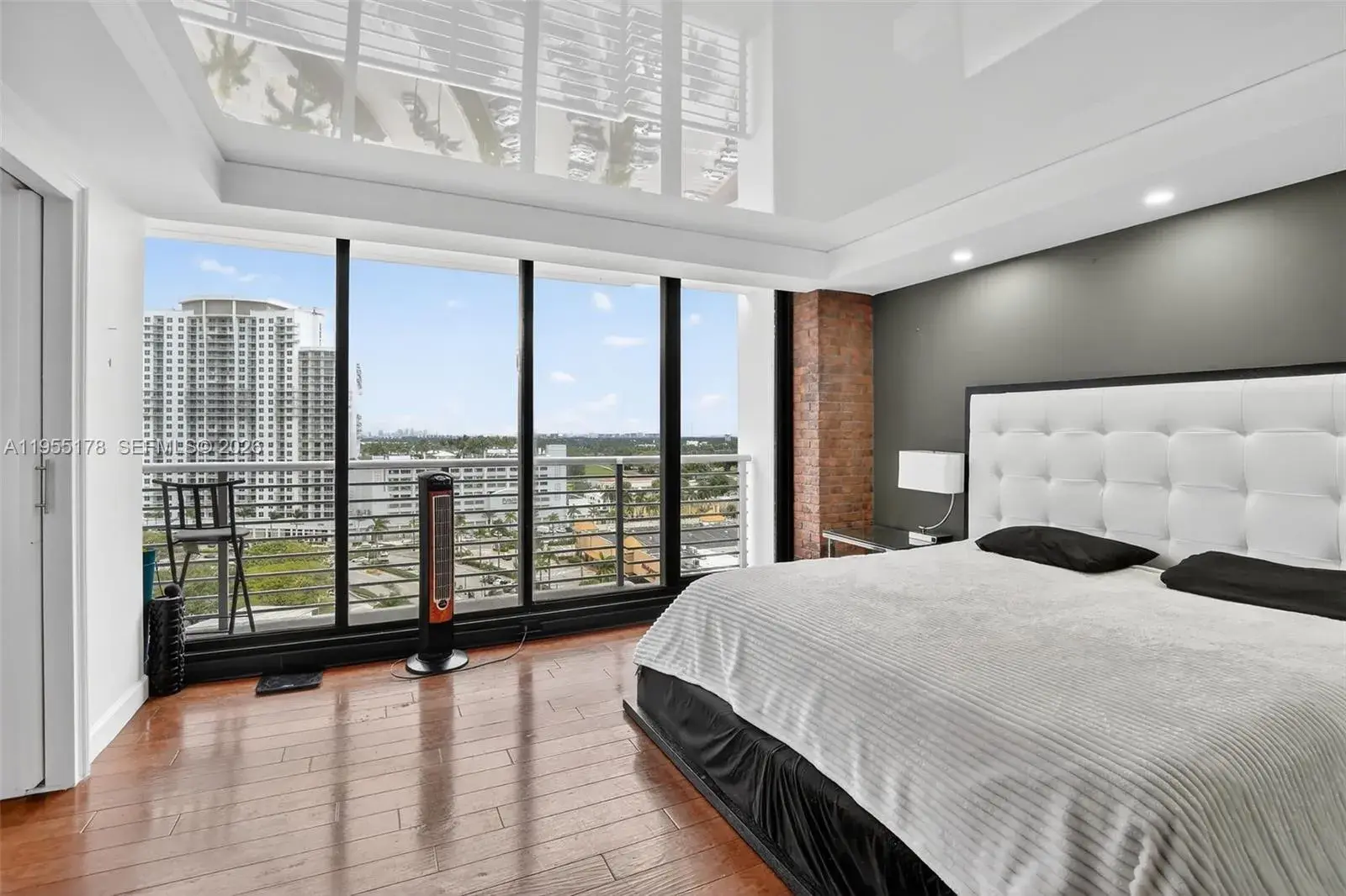 1720 Harrison St # 14H, Hollywood FL 33020