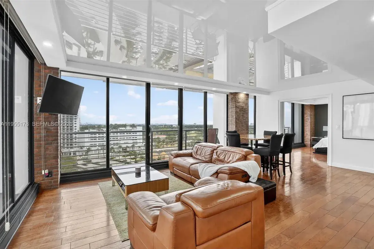 1720 Harrison St # 14H, Hollywood FL 33020