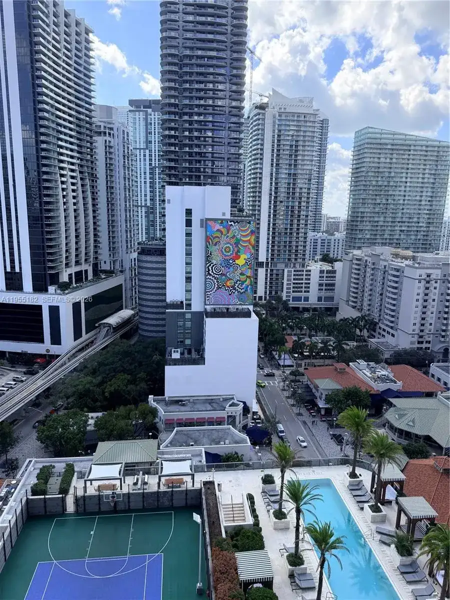 801 S Miami Ave # 2002, Miami FL 33130 photo 4