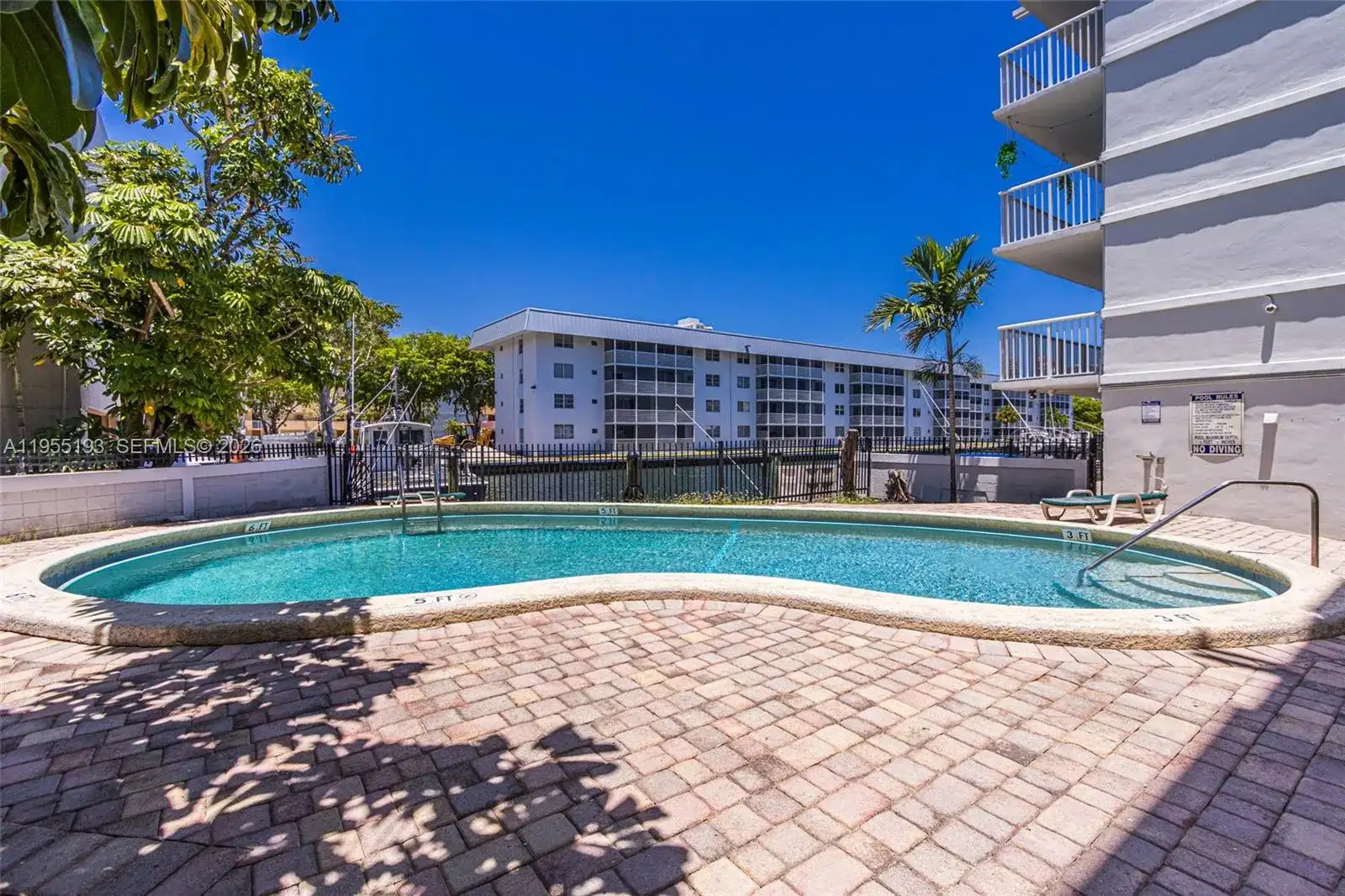3527 NE 168th St # 309, North Miami Beach FL 33160 photo 5
