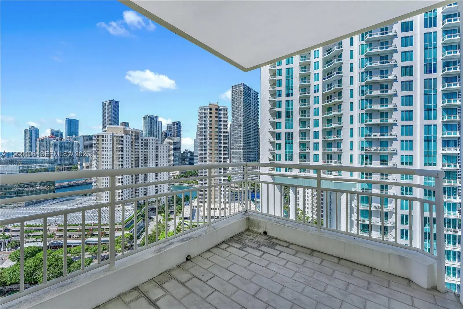 888 Brickell Key Dr # 2201, Miami FL 33131 photo 5