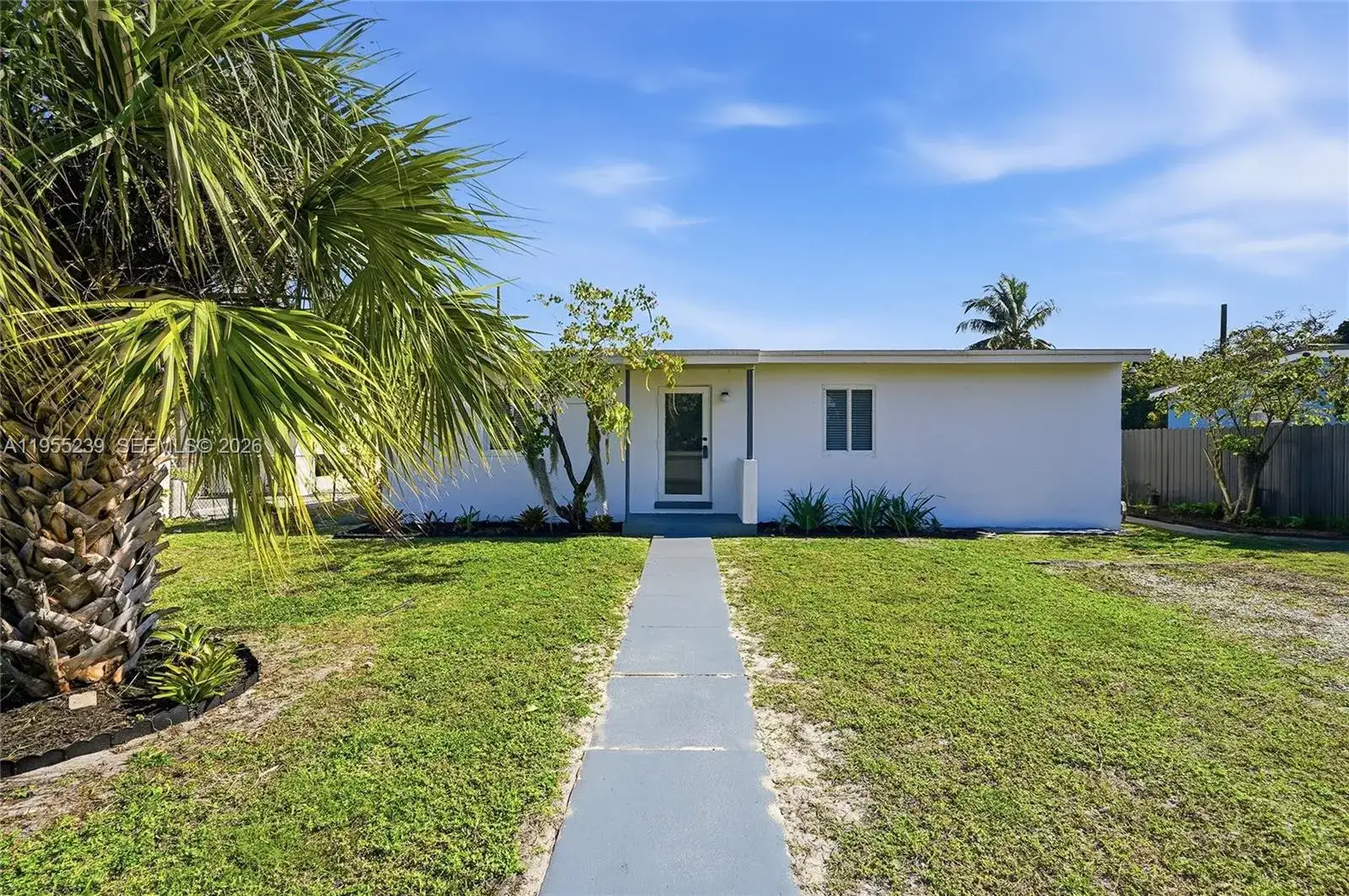1308 NW 13th Ct, Fort Lauderdale FL 33311 photo 2