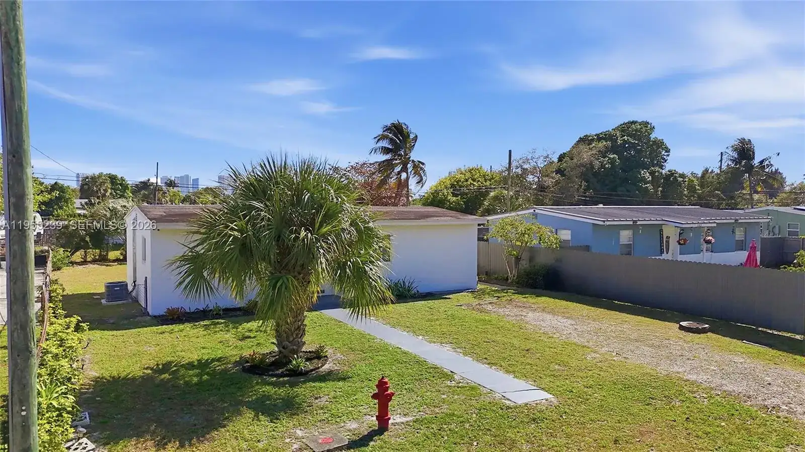 1308 NW 13th Ct, Fort Lauderdale FL 33311 photo 3