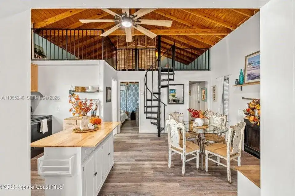 42 VIP Island Unit A, Grant Valkaria FL 32949 photo 4