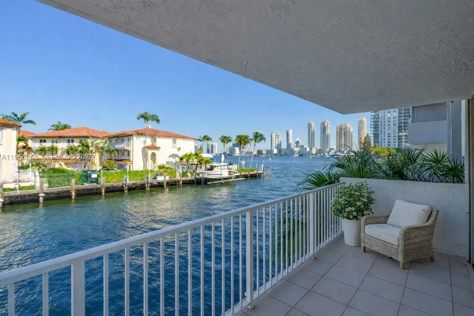 4000 NE 170th St # 200, North Miami Beach FL 33160 photo 2